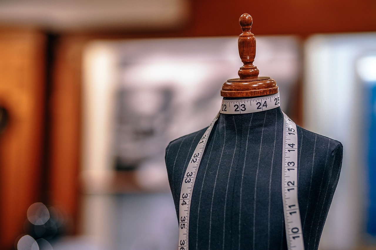 Suporte para roupas: guia completo, usos, benefícios e como escolher o ideal